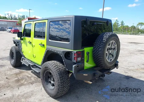 2013 Jeep Wrangler Unlimited Sport z USA, uszkodzony, nr VIN 1C4BJWDG3DL553102